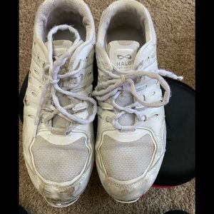 Nfinity halo defiance cheer shoes size 10